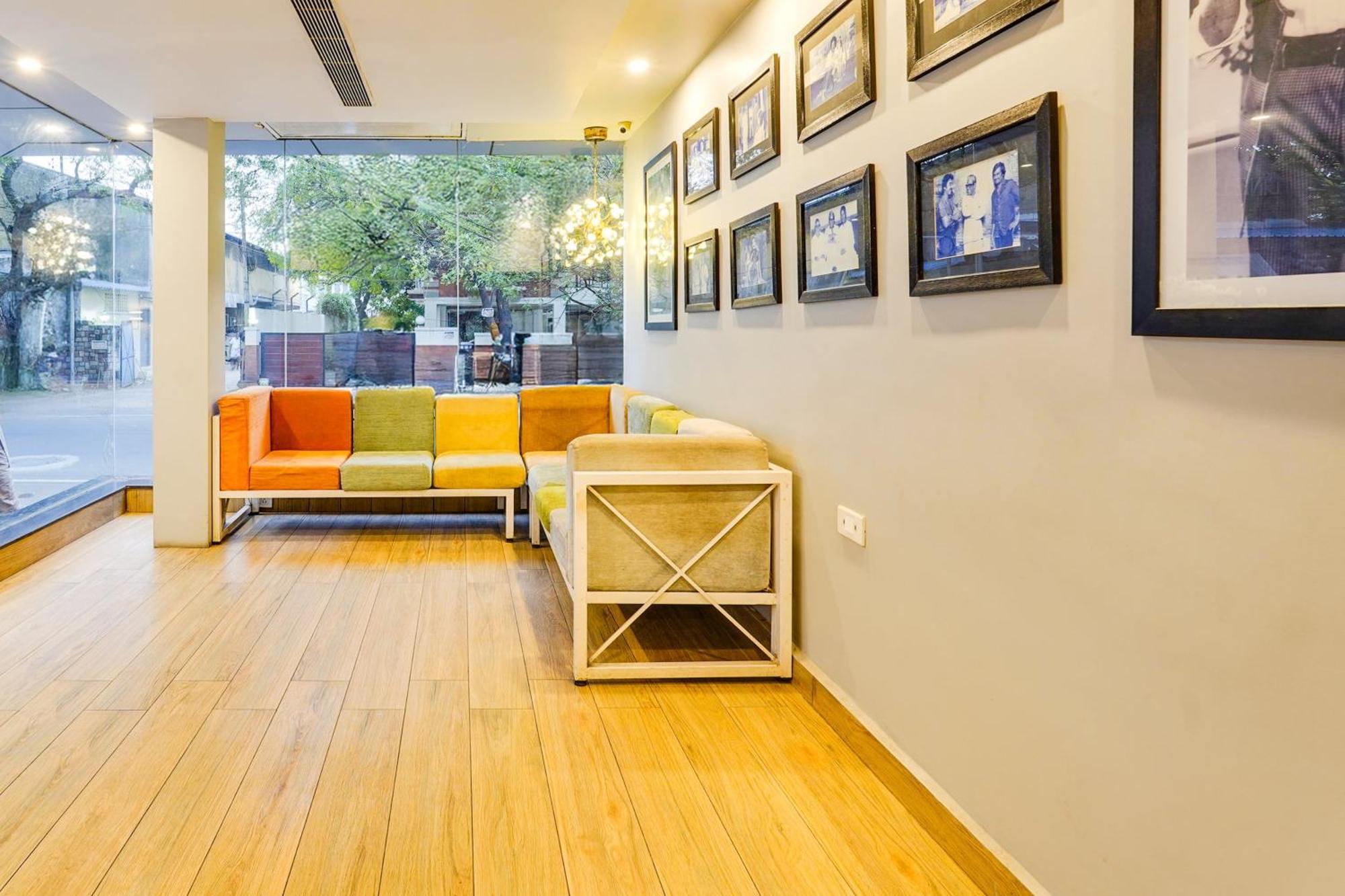 Super Townhouse Oak Kodambakkam Formerly Cine City Chennai Extérieur photo
